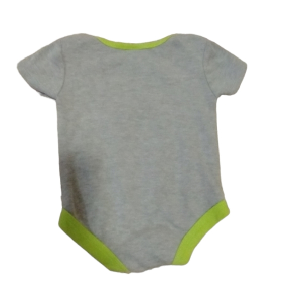 6/$15 Size 3-6 M Mickey mouse Disney onesie - Picture 8 of 8